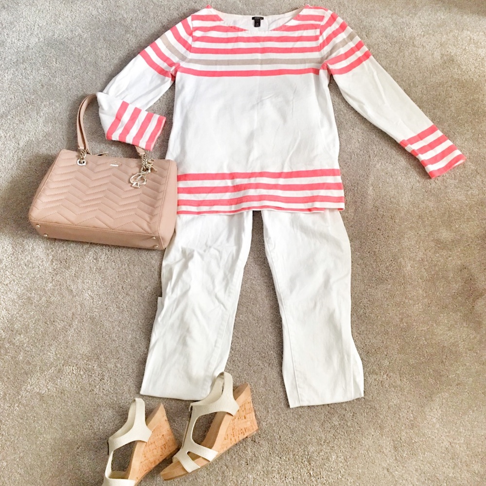 CLASSY J. CREW TOP LIGHTWEIGHT SWEATER